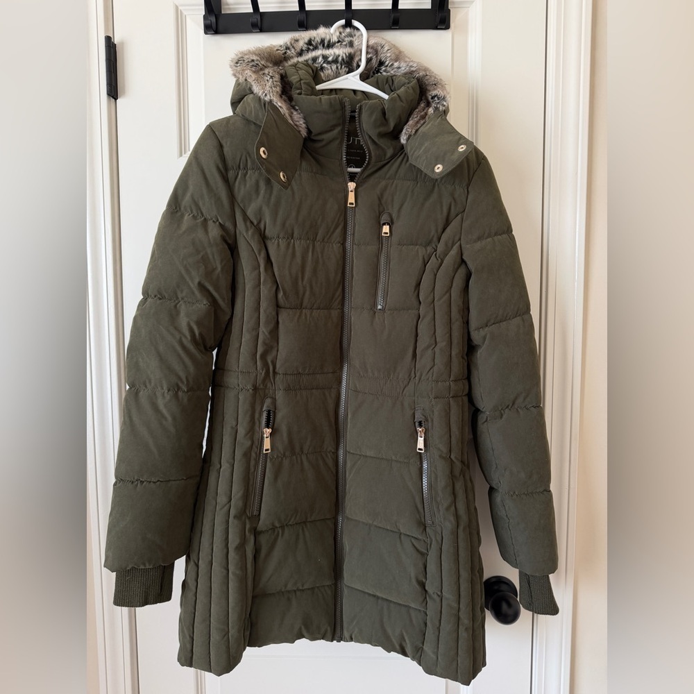 Nautica  NWOT Olive Puffer Coat with Faux Fur Hood  Sz S - Picture 3 of 16